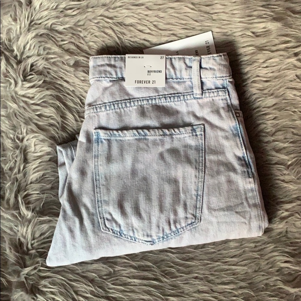 Pink-faded Distressed Jeans